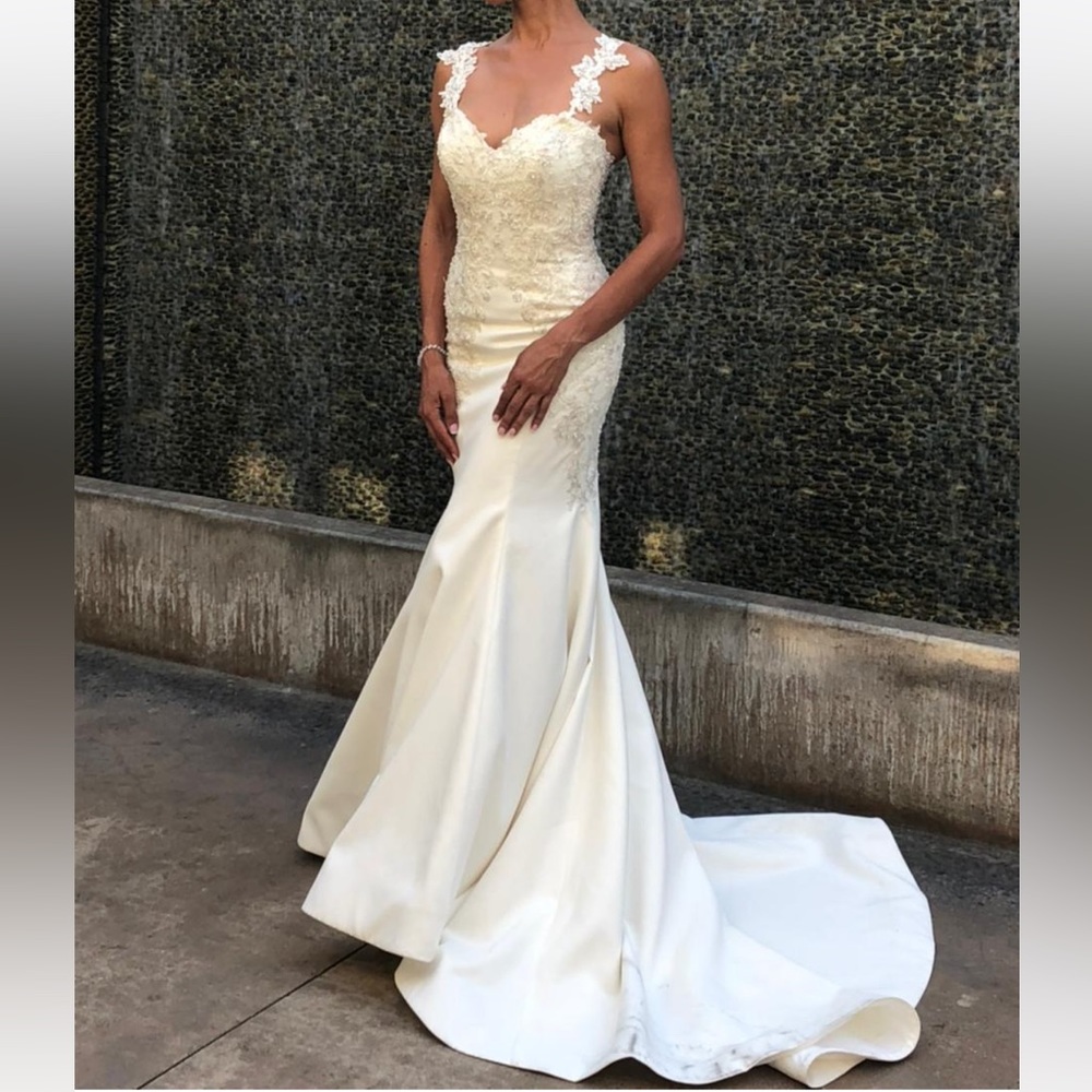 MORILEE Mori Lee BLU MADELINE GARDNER Maris Wedding Dress 6 - Picture 7 of 7